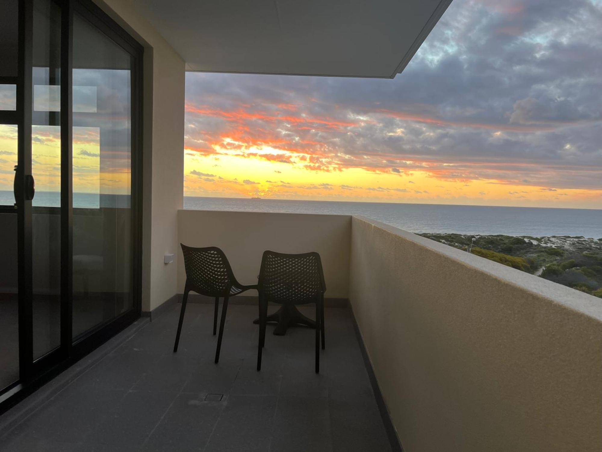 Beach House Perth — Photos 3
